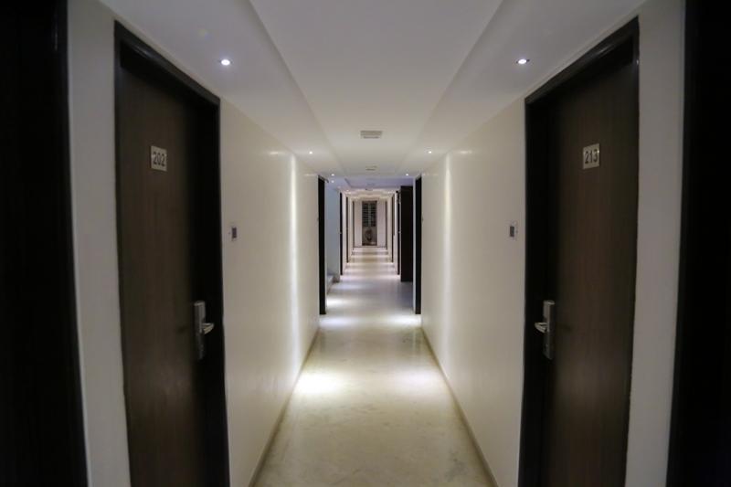 Golden Plaza Ahmedabad Exterior foto